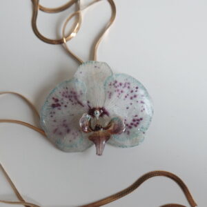 Collar Orquídea Grande